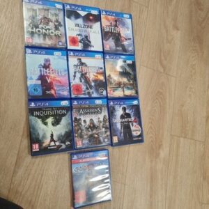 PS4 Konvolut Bundle God Of War,Battlefield ,Killzone ,Assassins Creed ....
