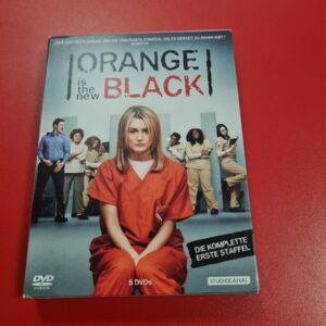 Orange Is the New Black Staffel 1 – DVD-Box in sehr gutem Zustand | KULT