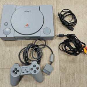 PlayStation 1 / PS1 SCPH-5502 + Controller + Kabel  (Konsole)
