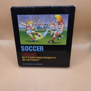 Soccer Nintendo NES OVP Bienengräber (FRG) Zustand: Gut
